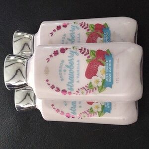 Bath and Body Works body lotion